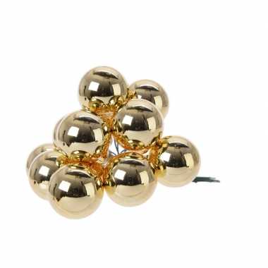 12x gouden mini kerstballen kerststukje stekers 2 cm glans