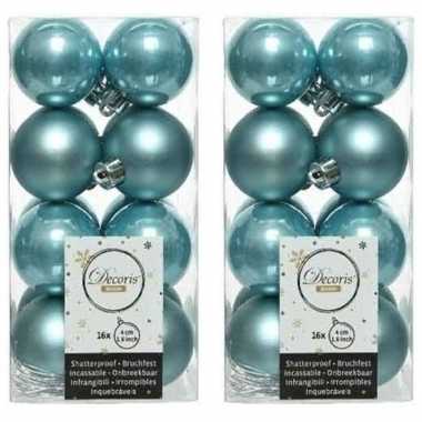 32x ijsblauwe kerstballen 4 cm glanzende/matte kunststof/plastic kerstversiering