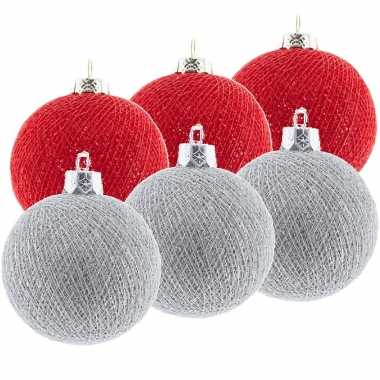 6x rode en zilveren kerstballen 6,5 cm cotton balls kerstboomversiering