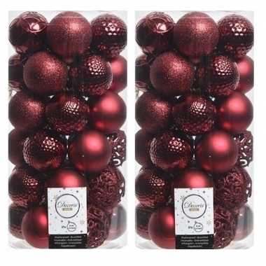 74x donkerrode kerstballen 6 cm glanzende/matte/glitter kunststof/plastic kerstversiering