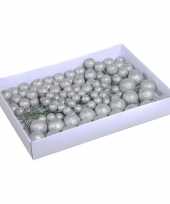 100x zilveren glitter mini kerstballen stekers kunststof 2 3 4 cm