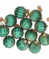 24x glazen kerstballen emerald groen met goud 8 cm