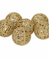 24x rotan kerstballen goud met glitters 5 cm kerstboomversiering