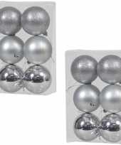 24x zilveren kunststof kerstballen 8 cm glans mat glitter