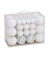 50x witte kunststof kerstballen 3 4 en 6 cm