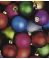 80x kerst servetten met gekleurde kerstballen 33 x 33 cm